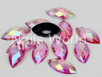 Стрази Marquise -  Light Rose AB Размер: 3х6мм
Кол-во: 20шт